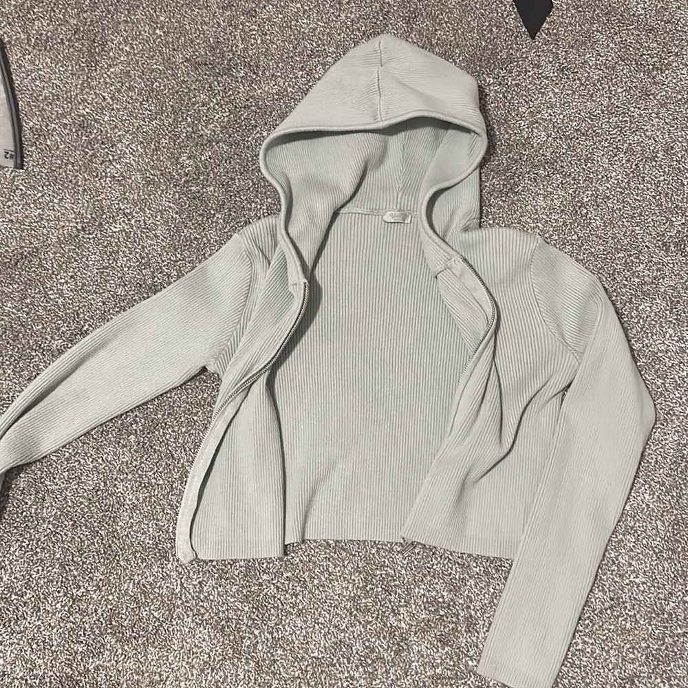 Sage green pacsun cropped ribbed zipup